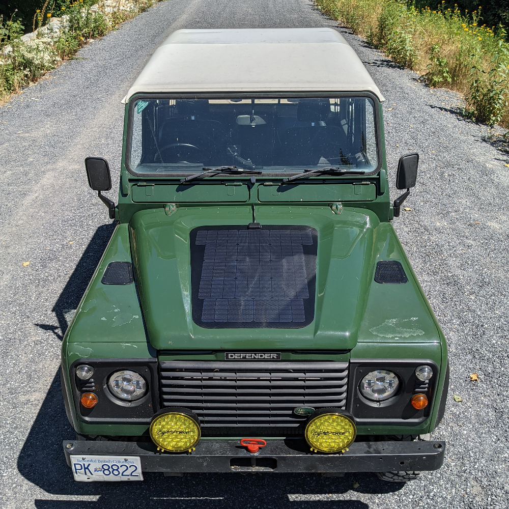 The cascadia 4x4 VSS system hood solar panel kit for the land rover defender 1983-2006. Overland solar power